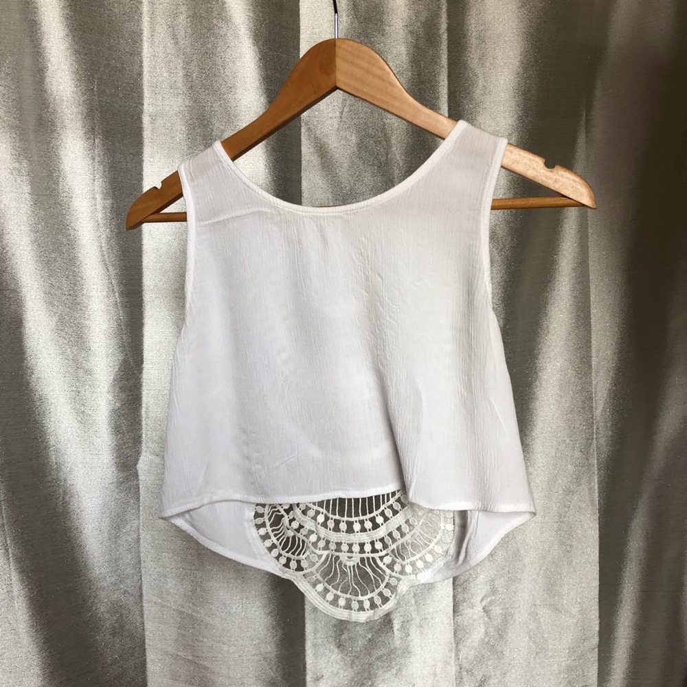 White Tank Crop Top w Lace Cut Out